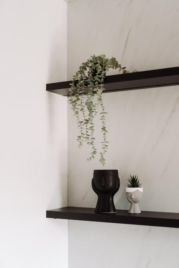 Quiboo Cosmopolit Apartment Brasov Bagian luar foto
